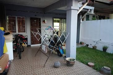 Taman Saujana Puchong