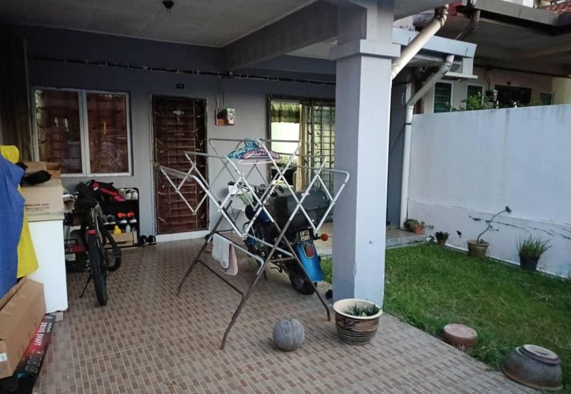 Taman Saujana Puchong