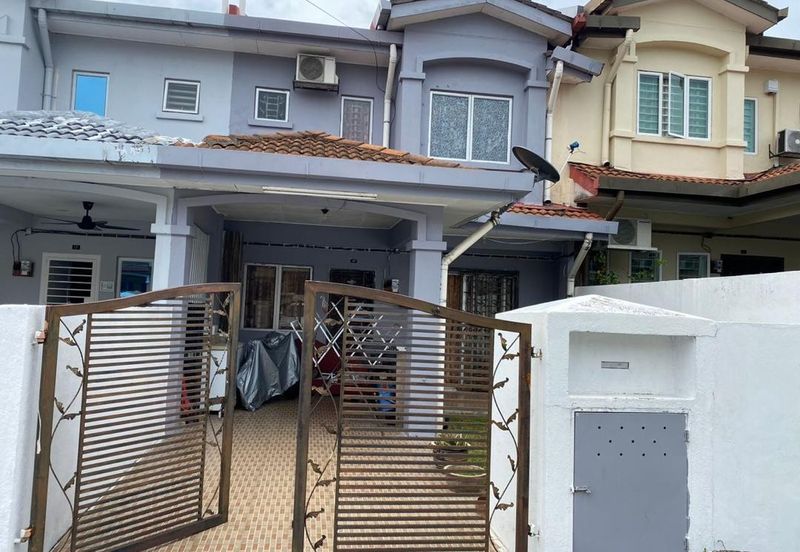 Taman Saujana Puchong