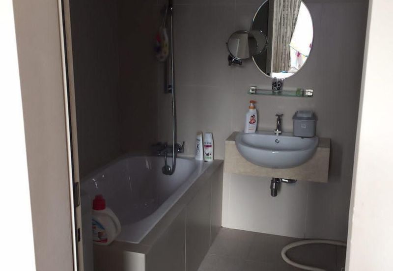 231 TR Serviced Suite