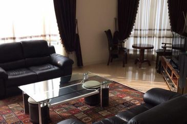 231 TR Serviced Suite