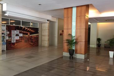 231 TR Serviced Suite