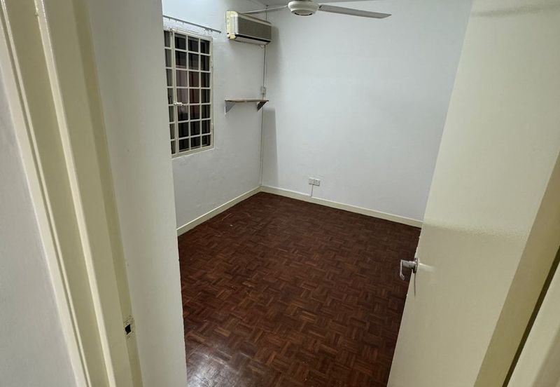 Sri Intan Apartment