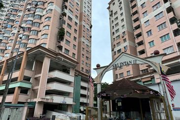 Sri Intan Apartment