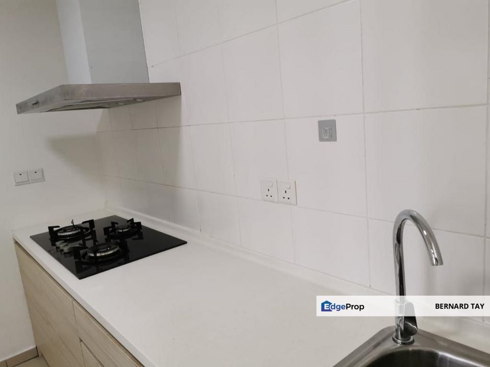 Freehold 4 Rooms Condo Windows On The Park Bandar Tun Hussein Onn Cheras For Sale, Selangor, Cheras