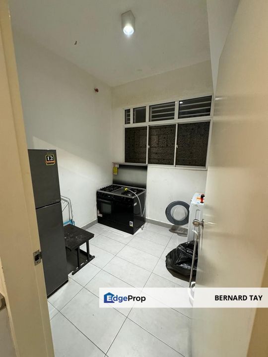 Fully Furnished 3 Rooms Condo LRT Casa Green Bukit Jalil Kuala Lumpur For Sale, Kuala Lumpur, Bukit Jalil