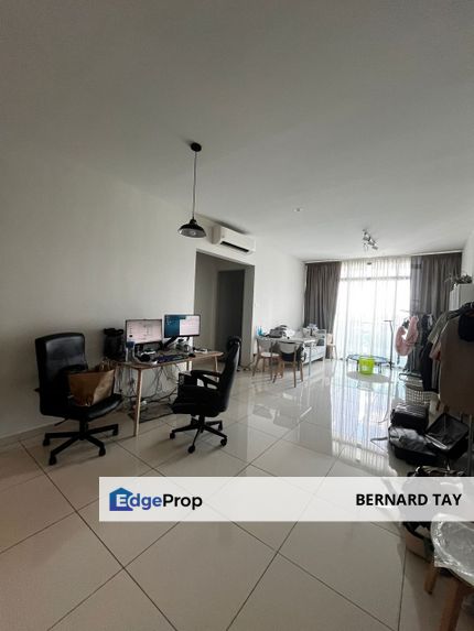 Freehold Renovated Fully Furnished 3 Rooms Condo MRT LRT City of Green Seri Kembangan Bukit Jalil For Sale, Selangor, Seri Kembangan