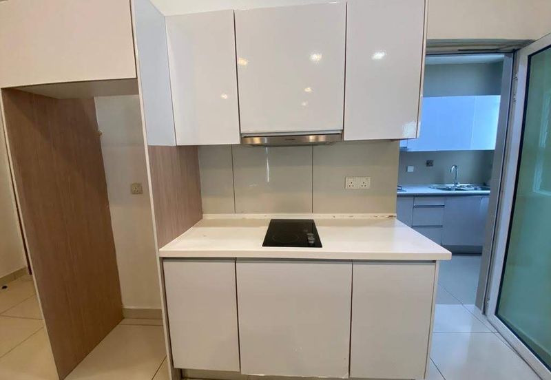 Royal Regent Sri Putramas III