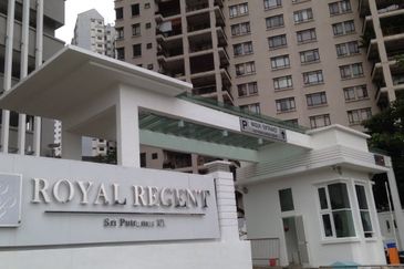 Royal Regent Sri Putramas III