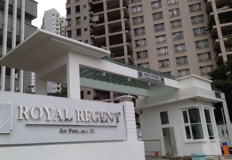 Royal Regent Sri Putramas III