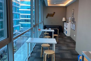 Pusat Komersil Southgate