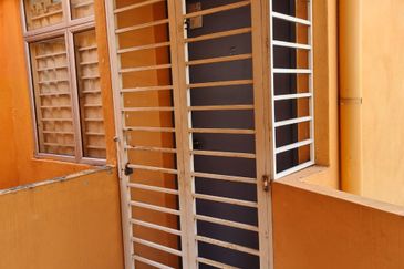 Seroja Apartment (Putra Perdana)