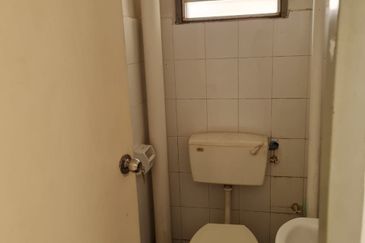 Seroja Apartment (Putra Perdana)