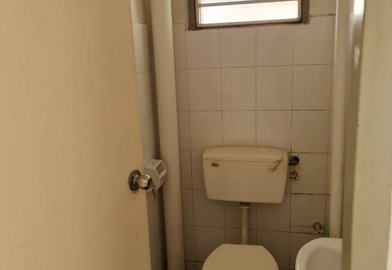 Seroja Apartment (Putra Perdana)