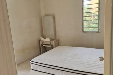 Seroja Apartment (Putra Perdana)