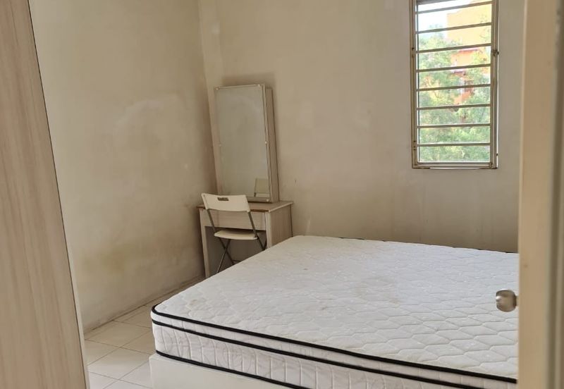 Seroja Apartment (Putra Perdana)