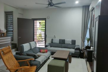 Periwinkle @ Bandar Rimbayu