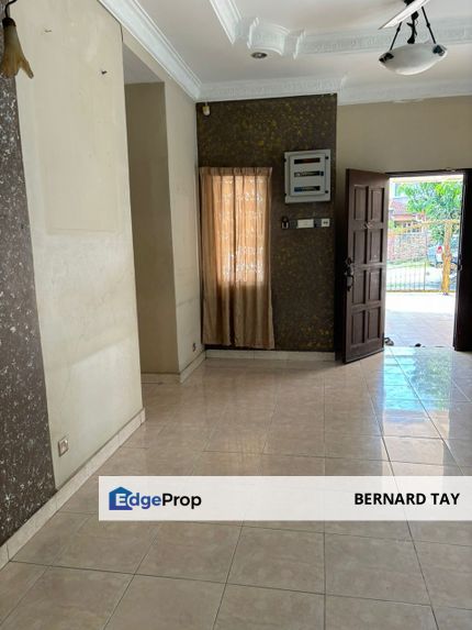 Freehold Renovated Semi D House Bandar Bukit Puchong 2 Puchong For Sale, Selangor, Puchong