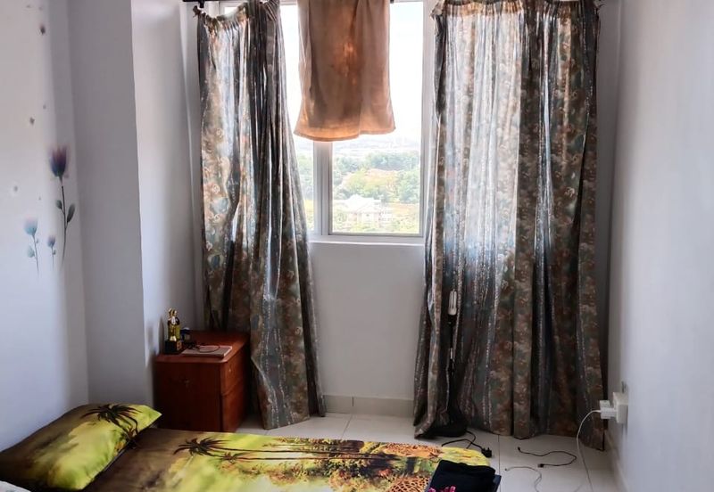 Main Place Residence