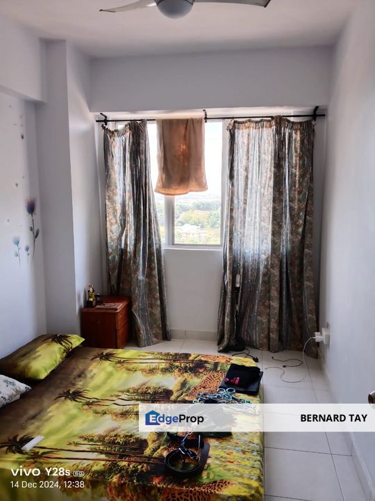 Freehold 1 Room Condo LRT Main Place Residence USJ 21 Subang Jaya For Sale, Selangor, USJ