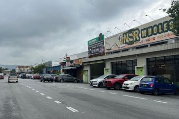 Taman Sri Batu Caves