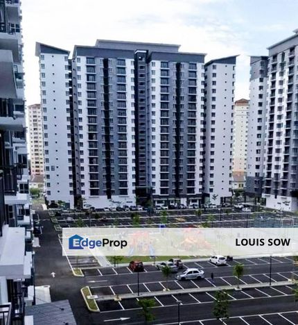 Laguna biru 2 condo. Rawang. Full loan. Rm240k neg , Selangor, Rawang