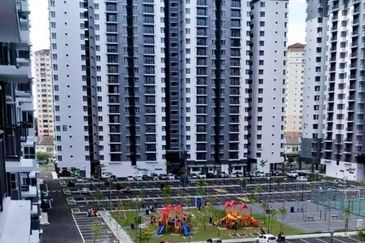 Residensi Laguna Biru 2