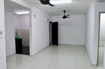 Residensi Laguna Biru 2