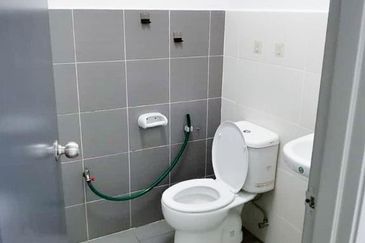 Residensi Laguna Biru 2