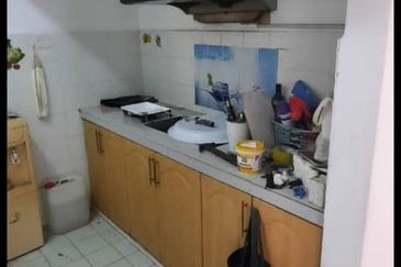 Apartment Pusat Komersil Seksyen 7 Shah Alam