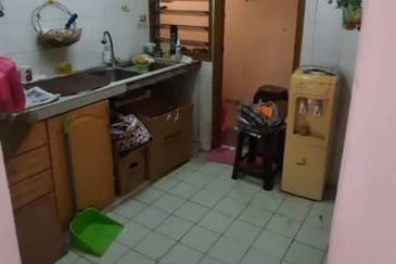 Apartment Pusat Komersil Seksyen 7 Shah Alam