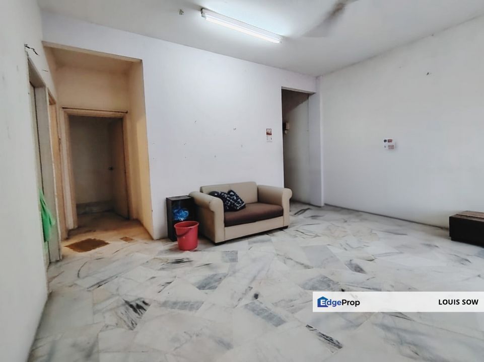 Kekwa Apartment medium cost /guarded/full loan/mark up , Selangor, Puchong