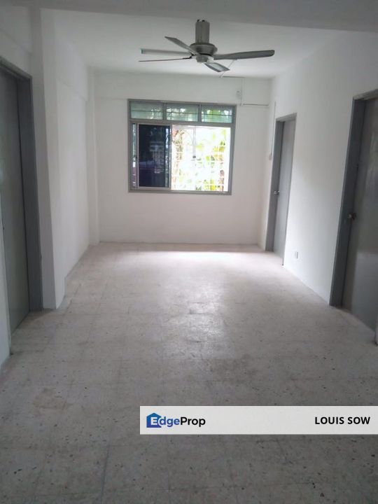dahlia apartment / 2nd floor /full loan , Selangor, Puchong South