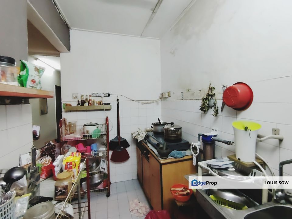 Wawasan puchong flat /full loan/corner , Selangor, Puchong