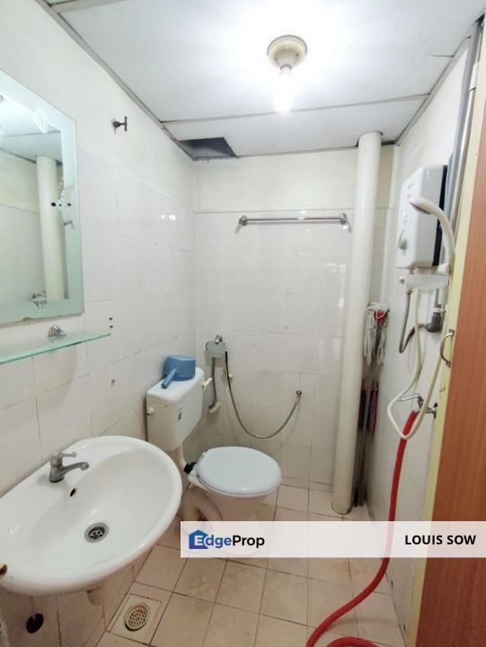 [Renovated] Sri Manja Square Apartment Walk Up , Selangor, Petaling Jaya