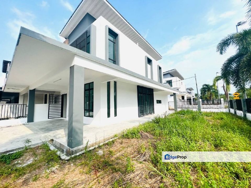 Taman Pulai Hijauan Johor Bahru Double Storey Corner Lot House for