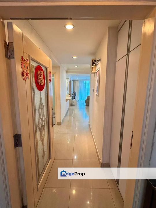 Dari Onn”Suriamas Suites*Apartment*For Sale, Johor, Johor Bahru