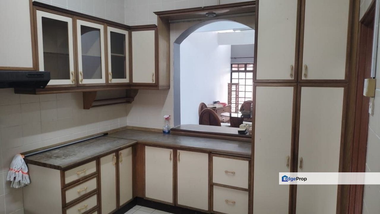 JB Town”Frinza Court*Apartment*For Rent, Johor, Johor Bahru