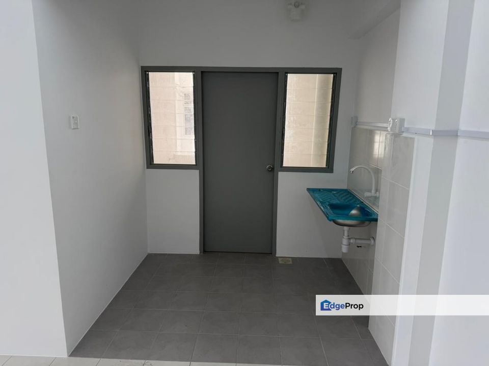 Senai”Scientex Utama *Apartment*For Rent, Johor, Senai