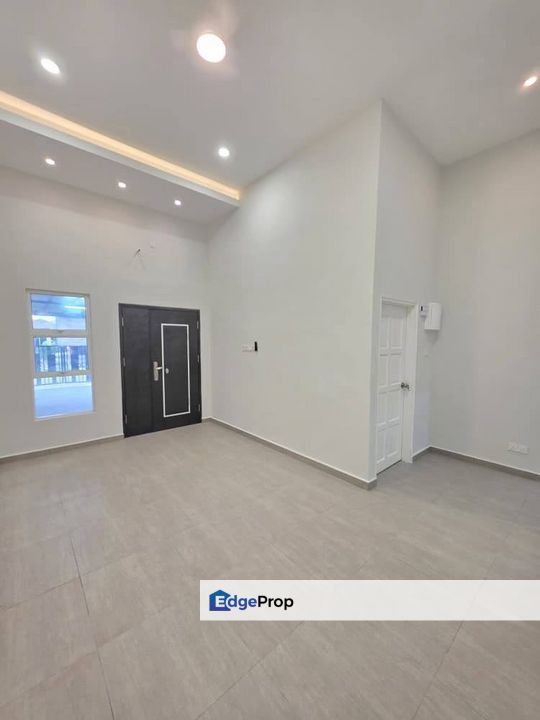 Taman Perling Single Storey Terrace Renovated, Johor, Johor Bahru