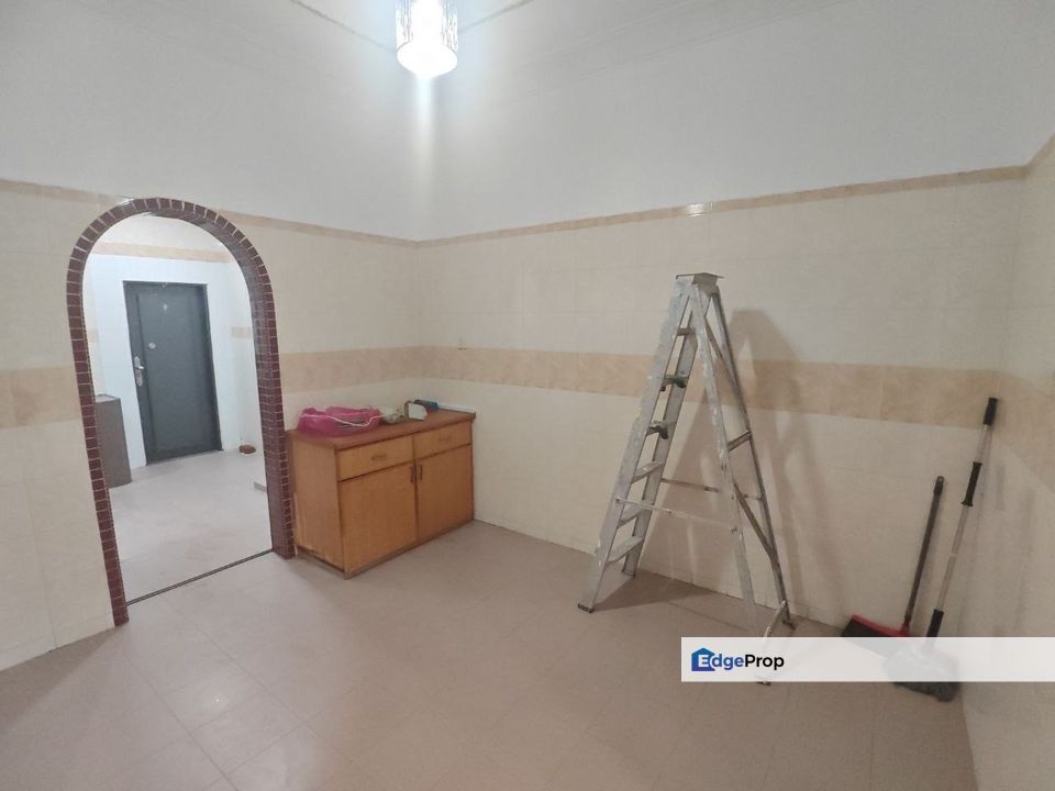 Bukit Indah”Persisiran Sungai Danga*2 Storey* Rent, Johor, Bukit Indah