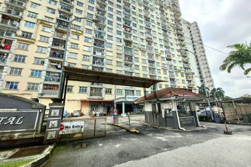 Villa Krystal, Bandar Selesa Jaya