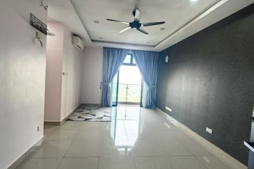 D'Summit Residences @ Kempas Utama