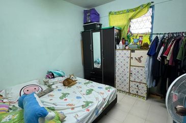 Flat Taman Ungku Tun Aminah