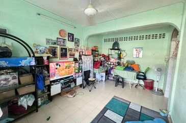 Flat Taman Ungku Tun Aminah