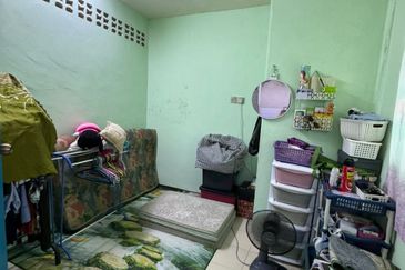 Flat Taman Ungku Tun Aminah