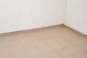 Flat Taman Ungku Tun Aminah