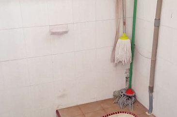 Flat Taman Ungku Tun Aminah