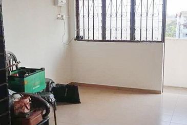 Flat Taman Ungku Tun Aminah