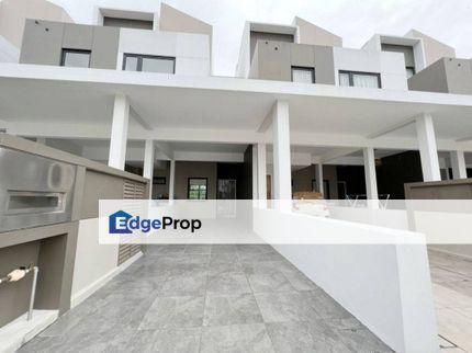 1.5 Storey Town House @ Sunway Citrine Lakehomes For Sale , Johor, 